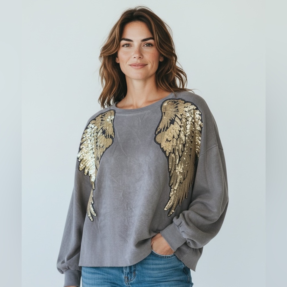 DENIMLAND ladies, lightning bolt, angel wing long sleeve top good condition, M